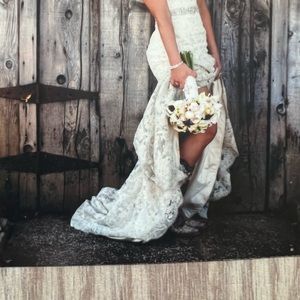 Wedding dress: sweetheart style